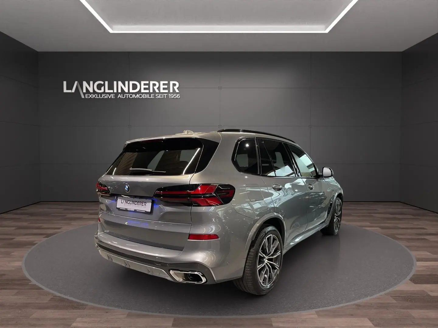 X5 xDrive30d M-Sport NP 106.289,- AHK h/k 360°