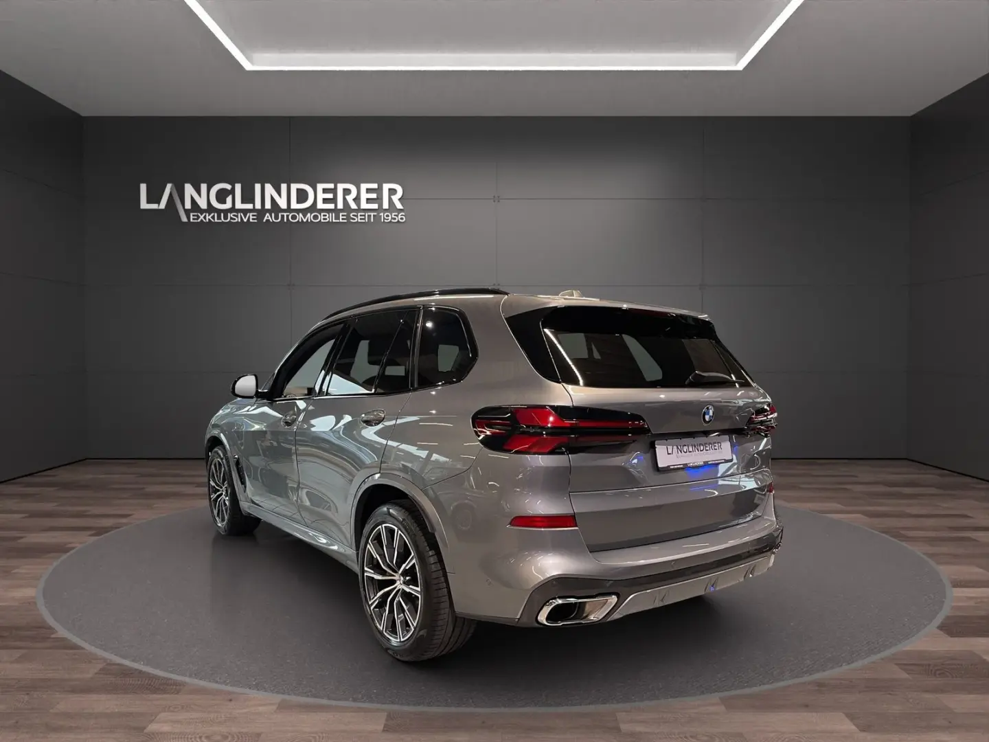 X5 xDrive30d M-Sport NP 106.289,- AHK h/k 360°