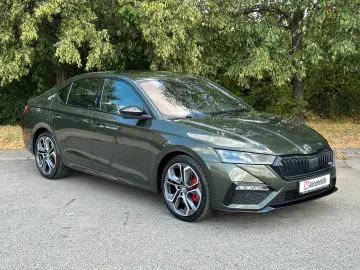 Octavia RS 2.0TSi DSG Leder NAVI KESSY DCC LM19