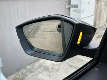 Octavia RS 2.0TSi DSG Leder NAVI KESSY DCC LM19
