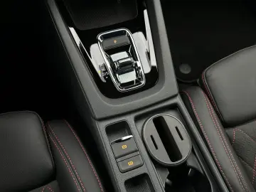 Octavia RS 2.0TSi DSG Leder NAVI KESSY DCC LM19