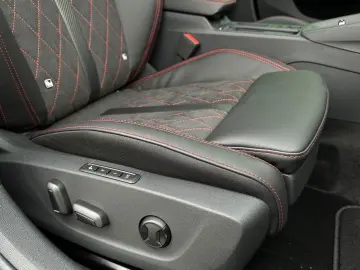 Octavia RS 245PS DSG Leder KAMERA DCC LM19