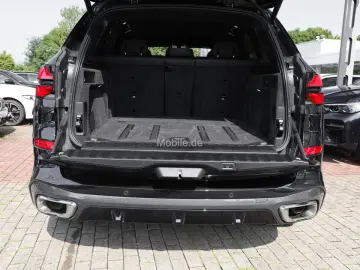 X5 xDrive30d M Sport AHK 21
