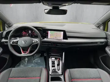 Golf VIII GTI Clubsport 2.0 TSI LED+NAVI+RFK+APP