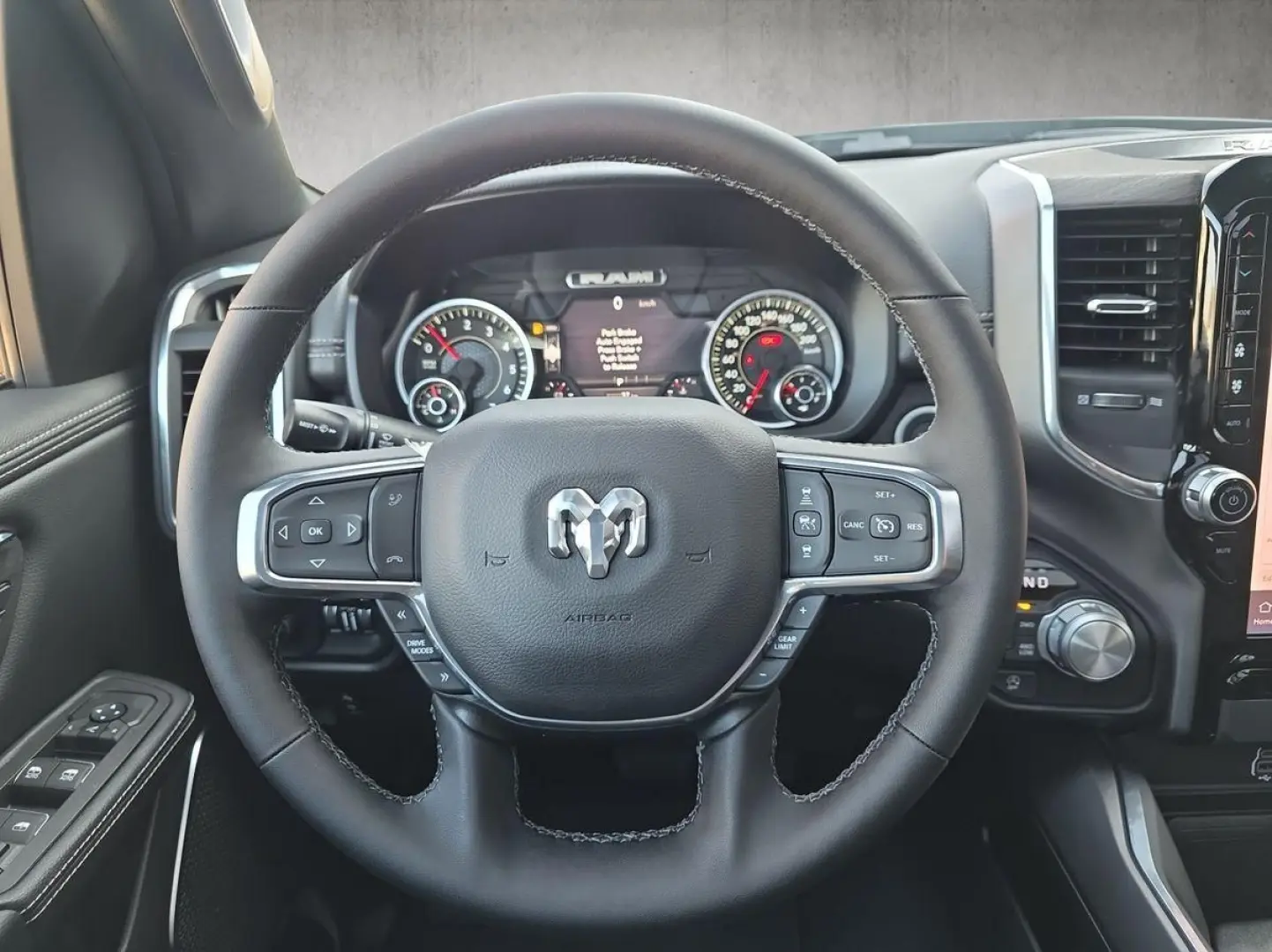 RAM Laramie Sport 3.0 Hurricane,LPG,NAP SPortaus