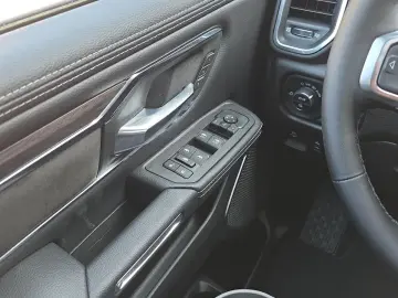 RAM Laramie Sport 3.0 Hurricane,LPG,NAP SPortaus