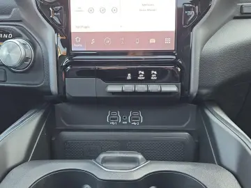 RAM Laramie Sport 3.0 Hurricane,LPG,NAP SPortaus