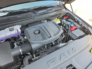 RAM Laramie Sport 3.0 Hurricane,LPG,NAP SPortaus