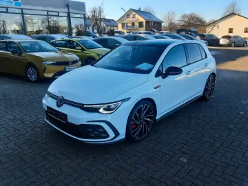 Golf 2.0 GTI OPF DSG PanoDach Kame Navi SH LED