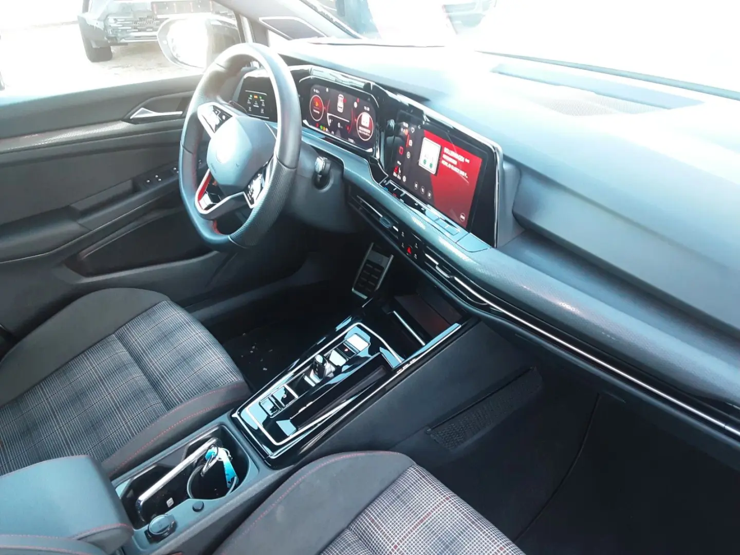 Golf 2.0 GTI OPF DSG PanoDach Kame Navi SH LED