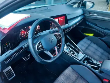 Golf 2.0 GTI OPF DSG PanoDach Kame Navi SH LED