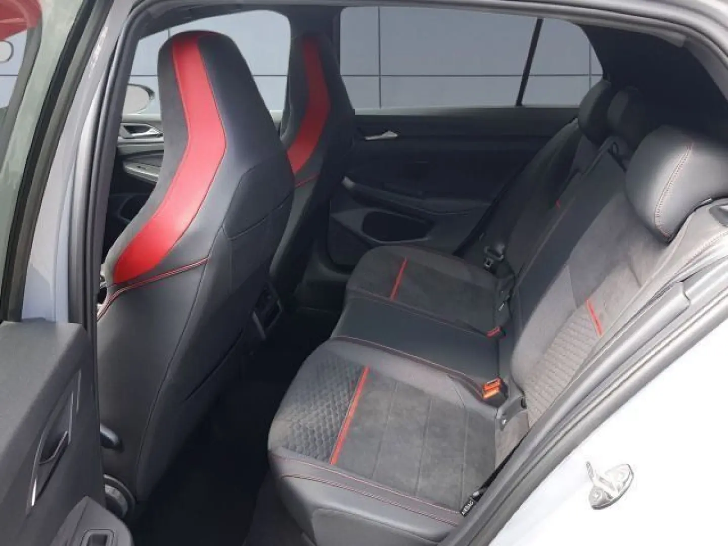 Golf GTI Clubsport 2.0 TSI DSG, Navi, ACC