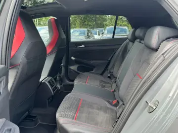 Golf GTI Clubsport °Pano°IQ°R-Kamera°19°Keyless°