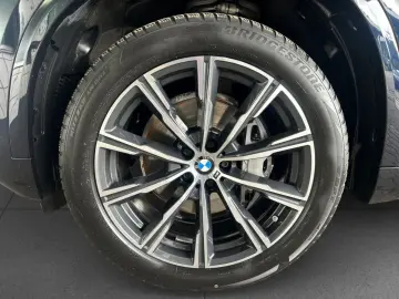 BMW X5 xdr 30d M-SPORT/Ventilation/HUD/HK/360