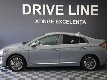 HYUNDAI IONIQ Plug-in-Hybrid 1.6 GDI Style Limousine