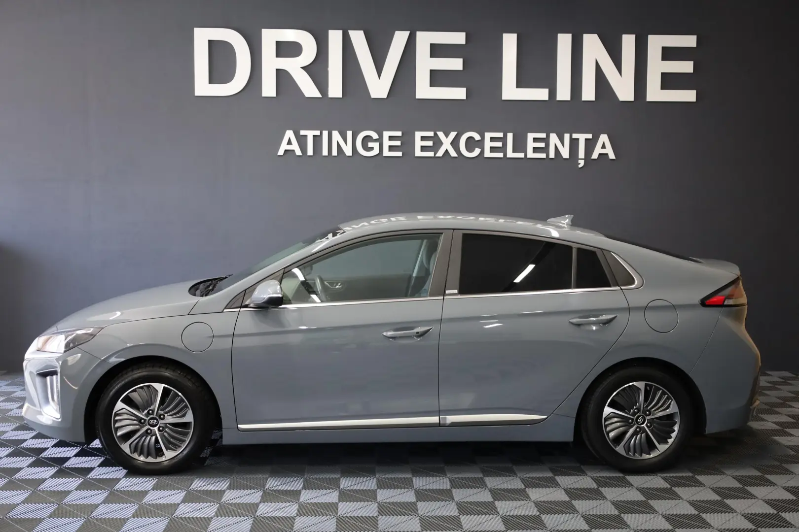 HYUNDAI IONIQ Plug-in-Hybrid 1.6 GDI Style Limousine