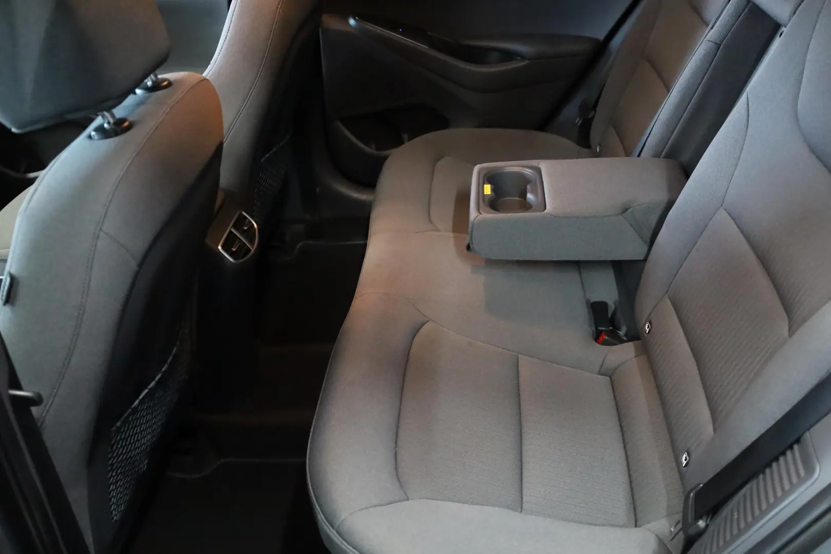 HYUNDAI IONIQ Plug-in-Hybrid 1.6 GDI Style Limousine