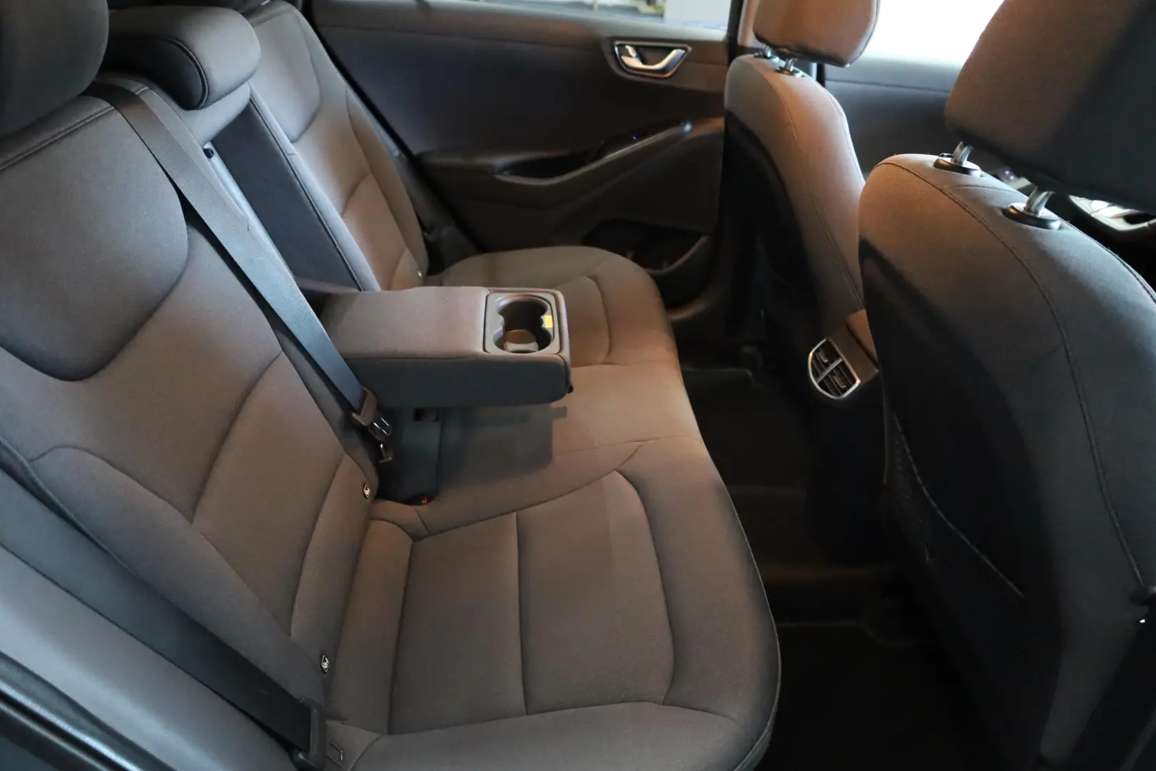 HYUNDAI IONIQ Plug-in-Hybrid 1.6 GDI Style Limousine