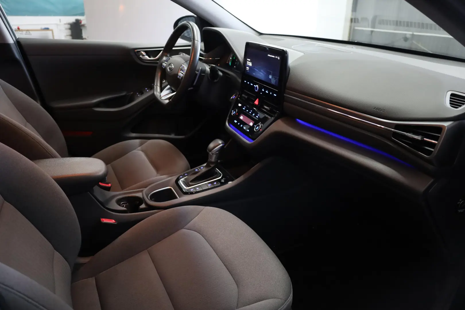 HYUNDAI IONIQ Plug-in-Hybrid 1.6 GDI Style Limousine