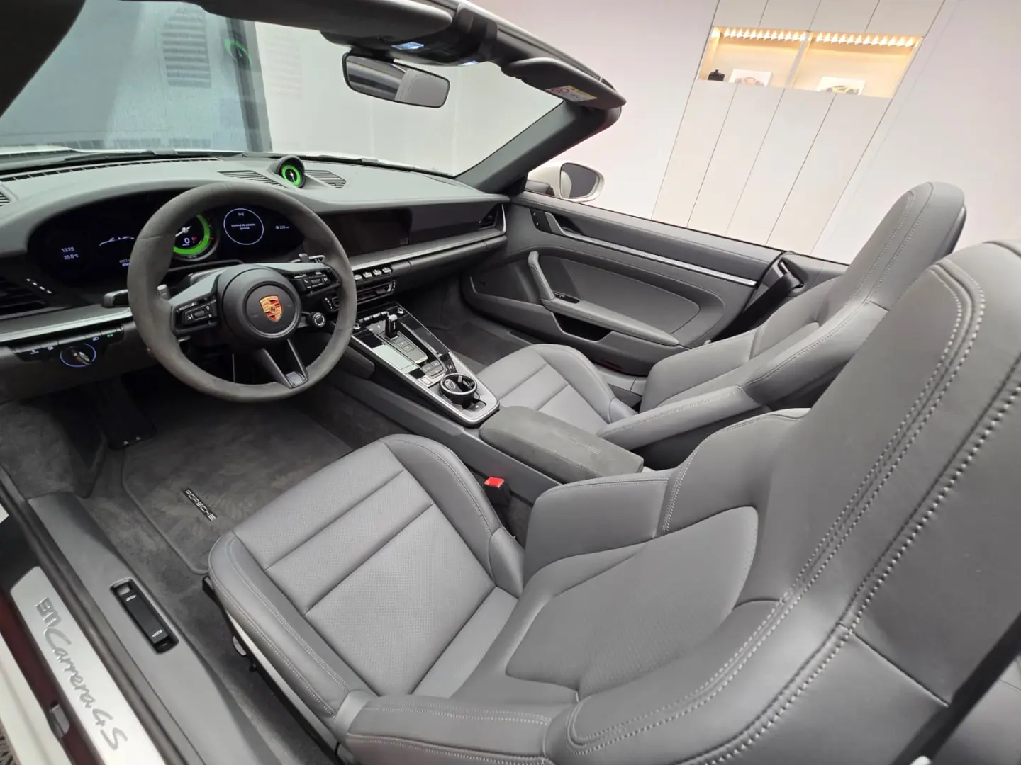 Porsche Carrera 4S Cabriolet
