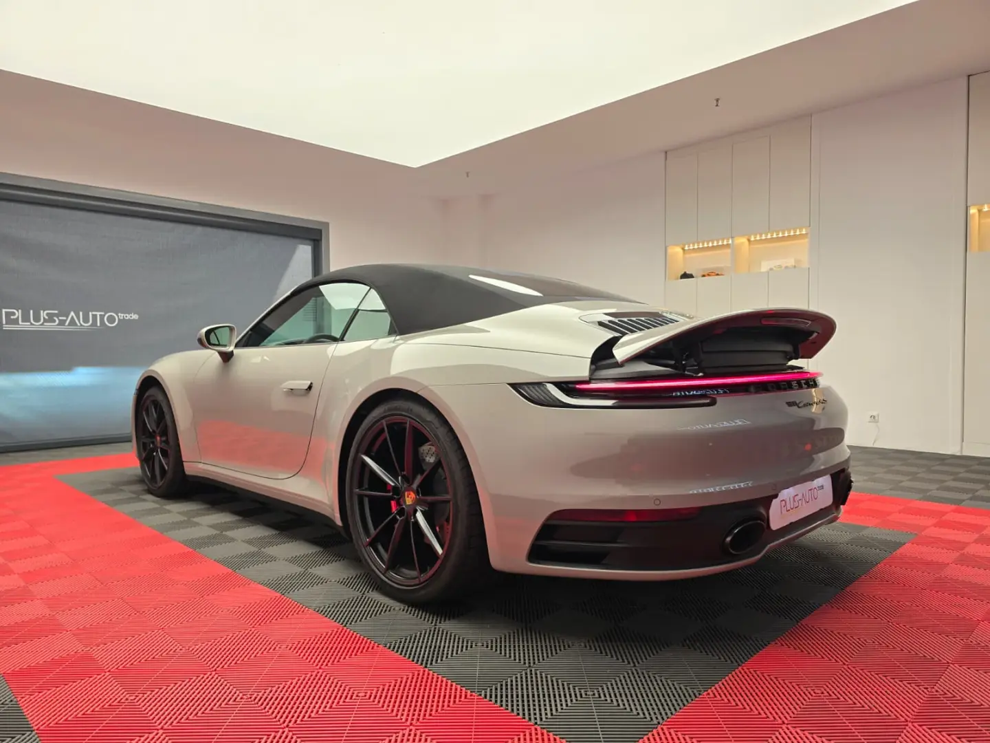 Porsche Carrera 4S Cabriolet