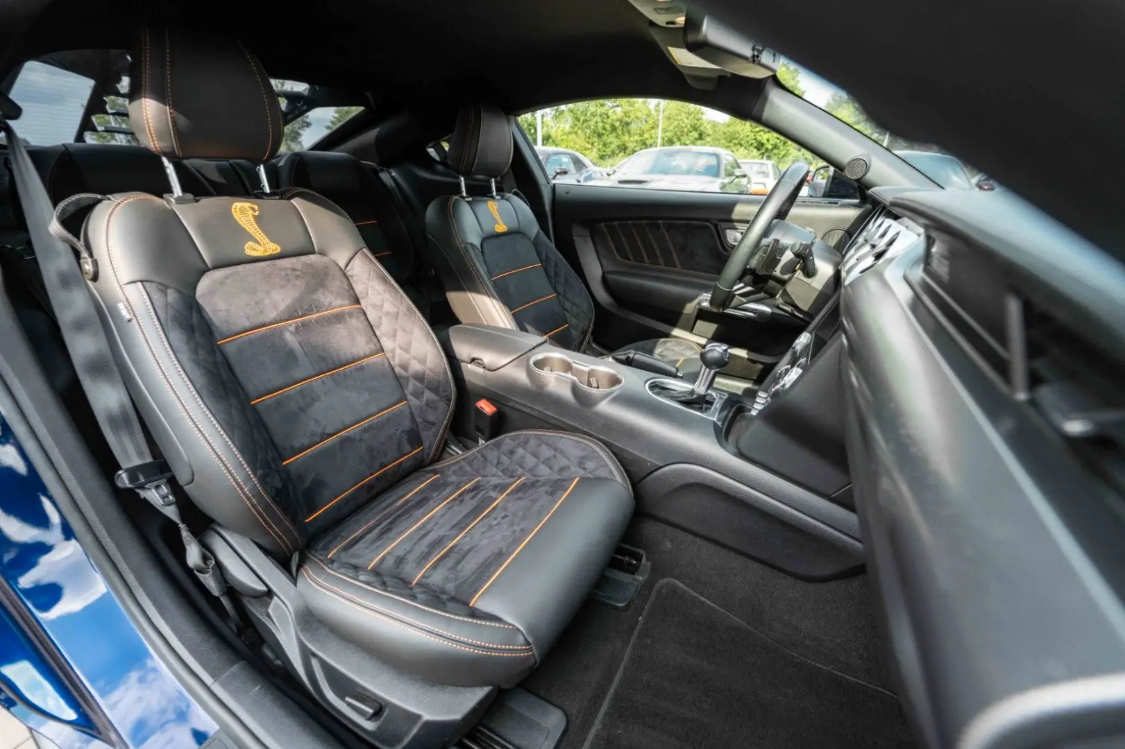 Mustang 2,3 MACH1 LED/ALCANTARA/ALU/KAMERA