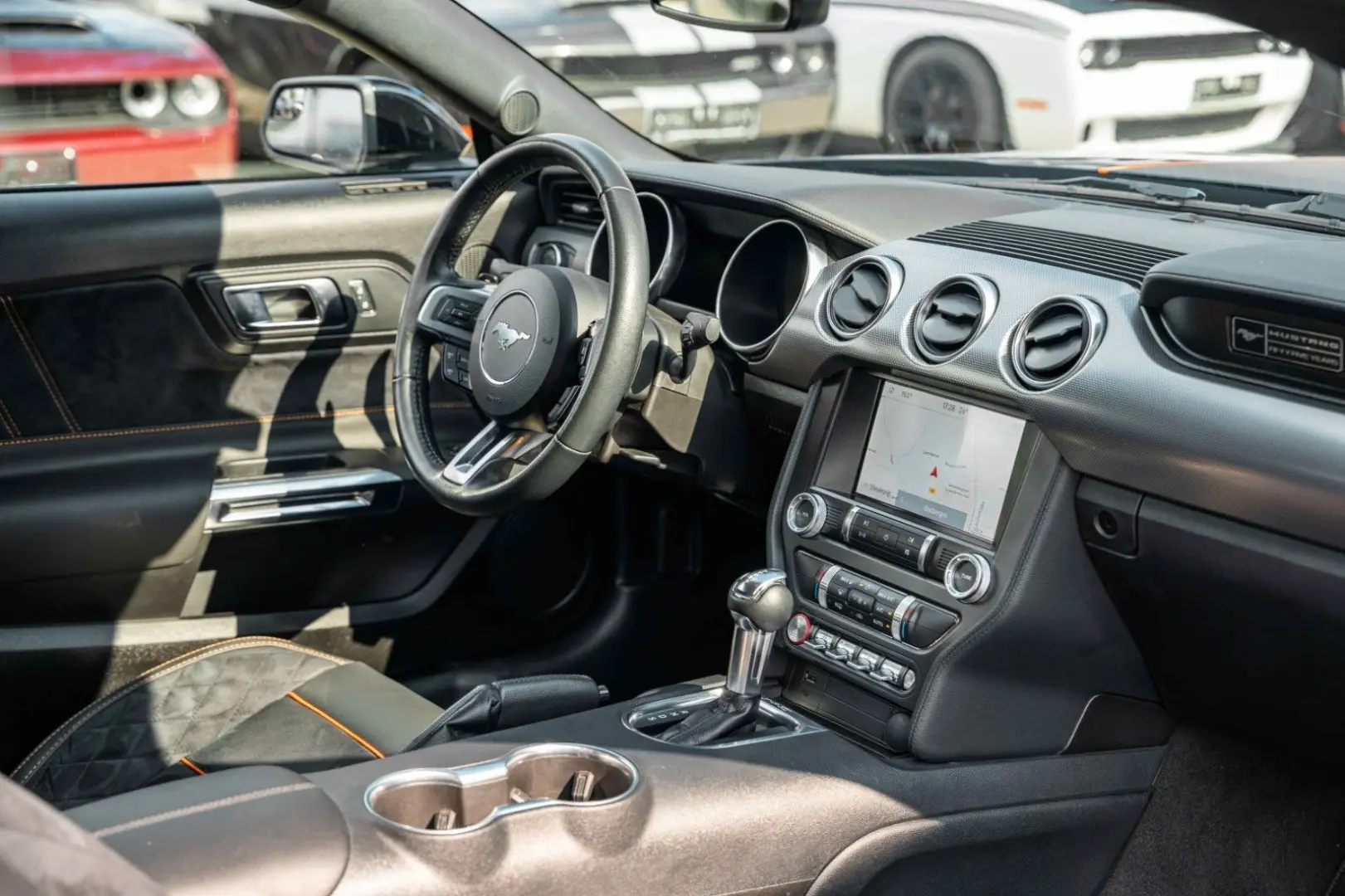 Mustang 2,3 MACH1 LED/ALCANTARA/ALU/KAMERA