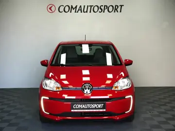 VOLKSWAGEN E-UP