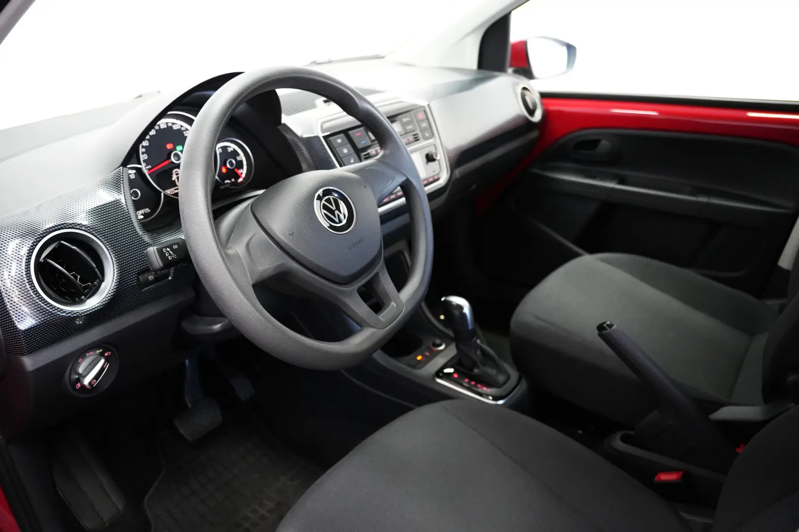 VOLKSWAGEN E-UP