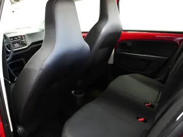 VOLKSWAGEN E-UP