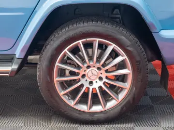 MERCEDES-BENZ G400d MANUFAKTUR