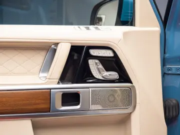 MERCEDES-BENZ G400d MANUFAKTUR