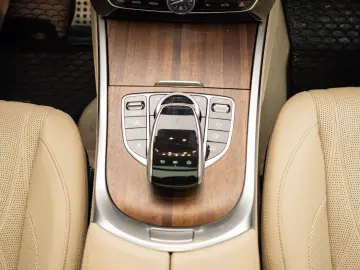 MERCEDES-BENZ G400d MANUFAKTUR