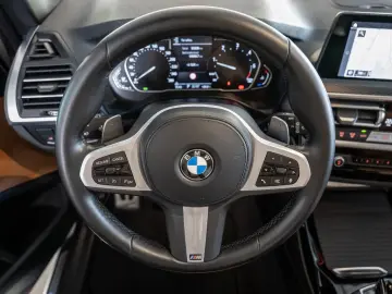 X3 xDrive 20d M-Sport FACEL. PANO LED W-LAN NAVI