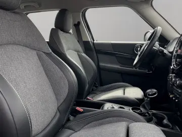 Cooper SE ALL4 Countryman AppleCarPlay Stoff/Led