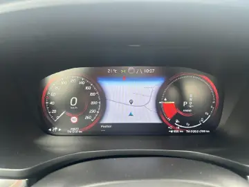 S60 T8 TwinEngine AWD Inscription PHEV *VOLL*