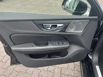 S60 T8 TwinEngine AWD Inscription PHEV *VOLL*