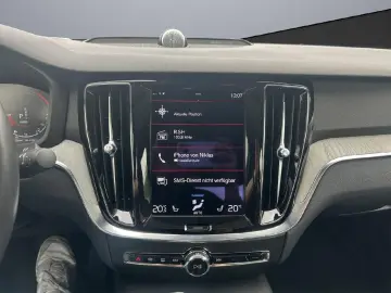 S60 T8 TwinEngine AWD Inscription PHEV *VOLL*