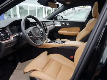 S60 T8 TwinEngine AWD Inscription Plug-In E6d