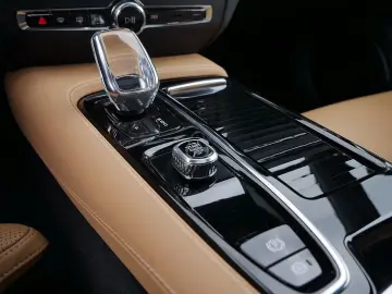 S60 T8 TwinEngine AWD Inscription Plug-In E6d
