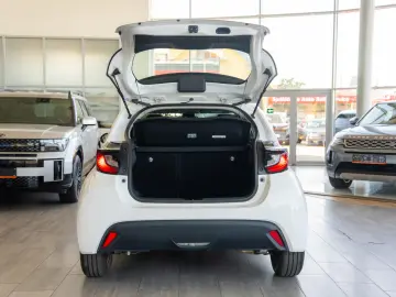 Toyota Yaris 1.5 Hybrid e-CVT