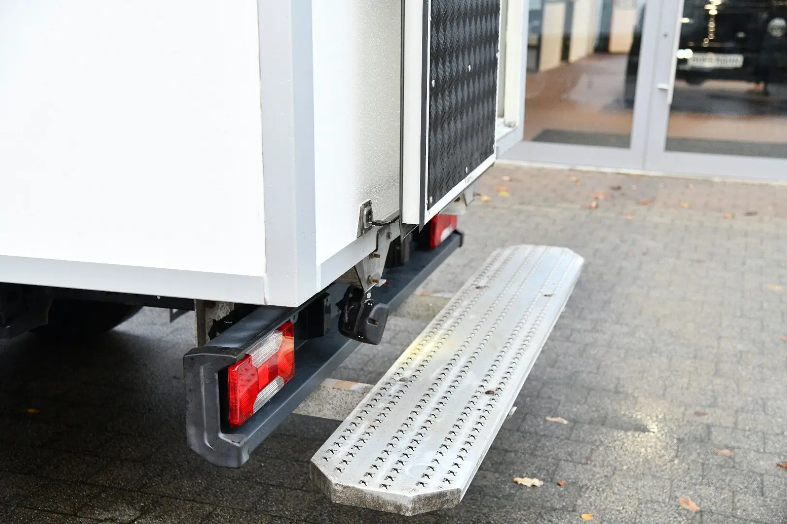 Daily Kühlkoffer Carrier Kühler 2 °C Autom. A/C