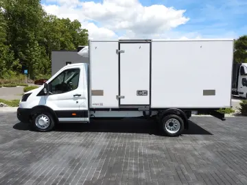 TRANSIT KÜHLKOFFER 0*C STROMVERSORGUNG 230V  A/C