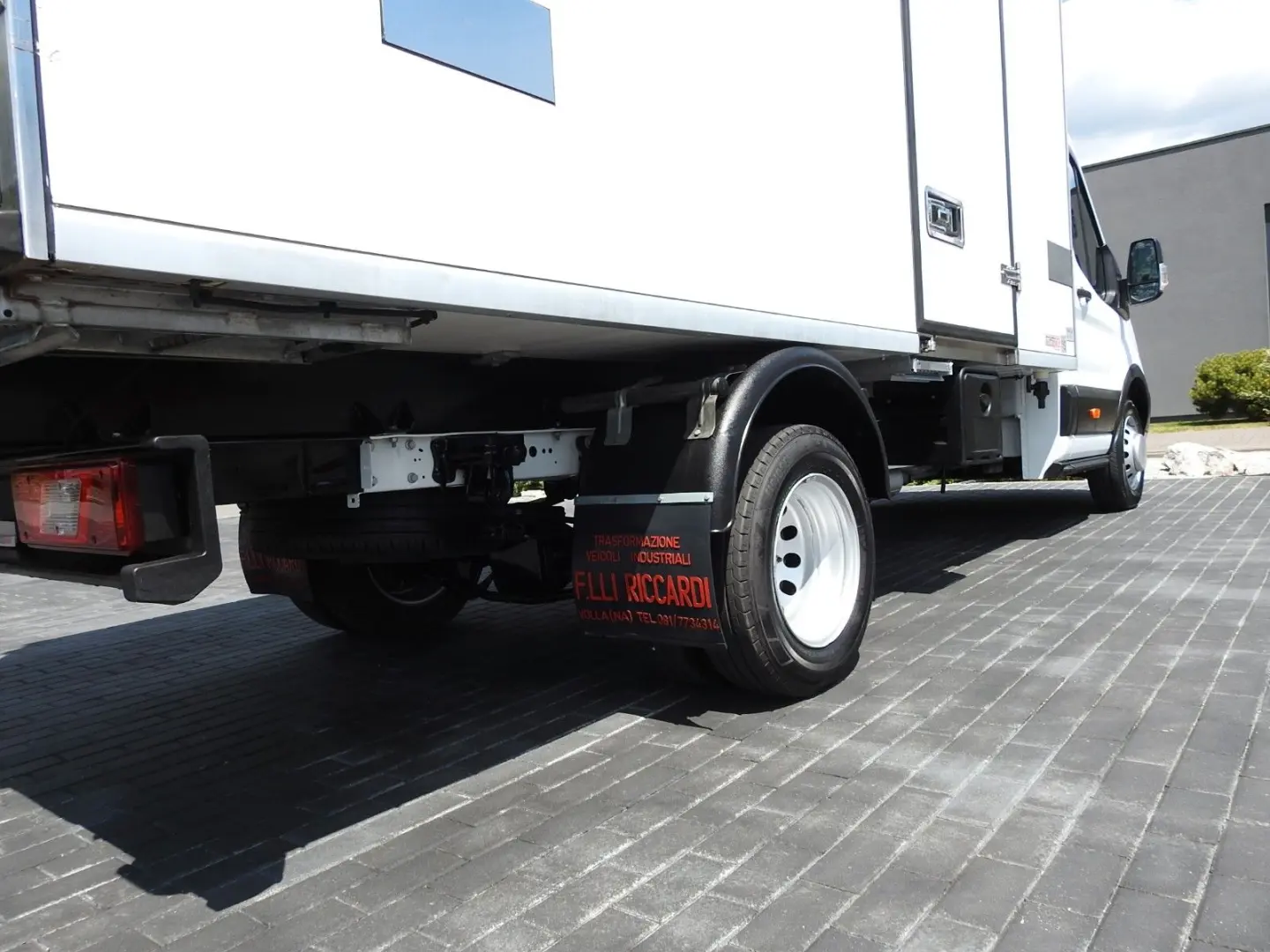 TRANSIT KÜHLKOFFER 0*C STROMVERSORGUNG 230V  A/C