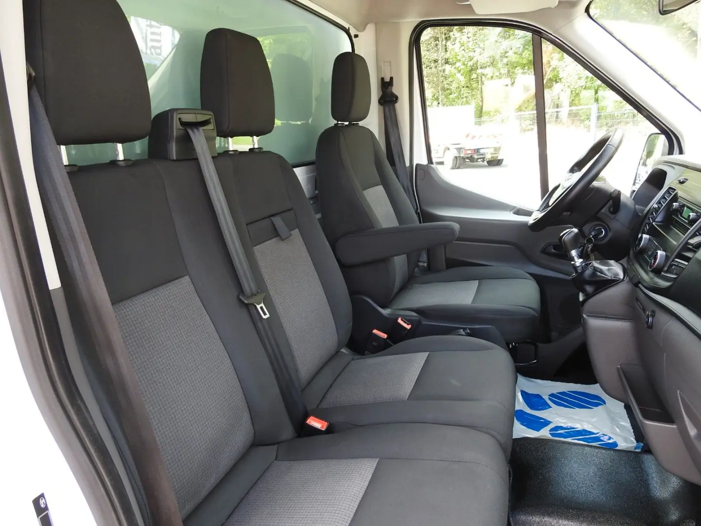 TRANSIT KÜHLKOFFER 0*C STROMVERSORGUNG 230V  A/C