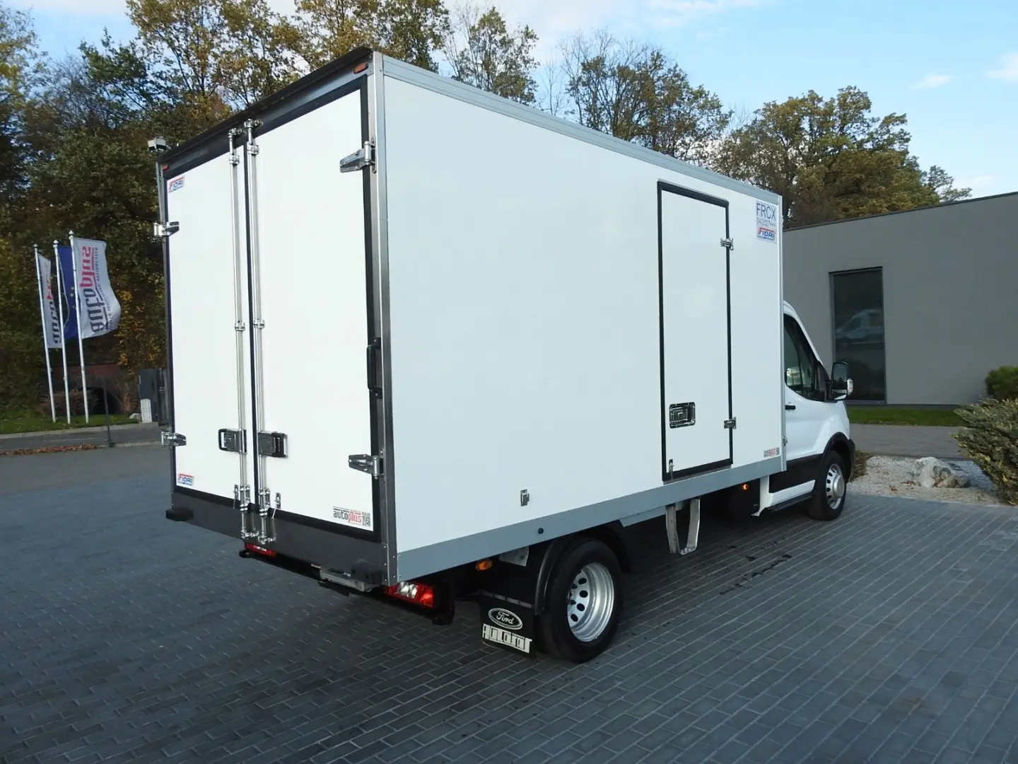 TRANSIT KÜHLKOFFER -10*C STROMVERSORGUNG 230V
