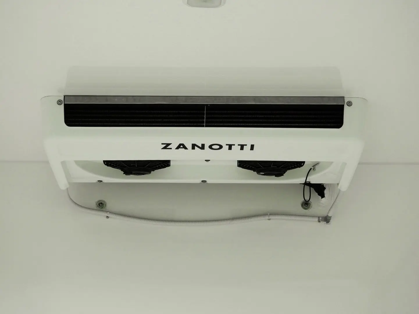 TRANSIT KÜHLKOFFER -10*C STROMVERSORGUNG 230V