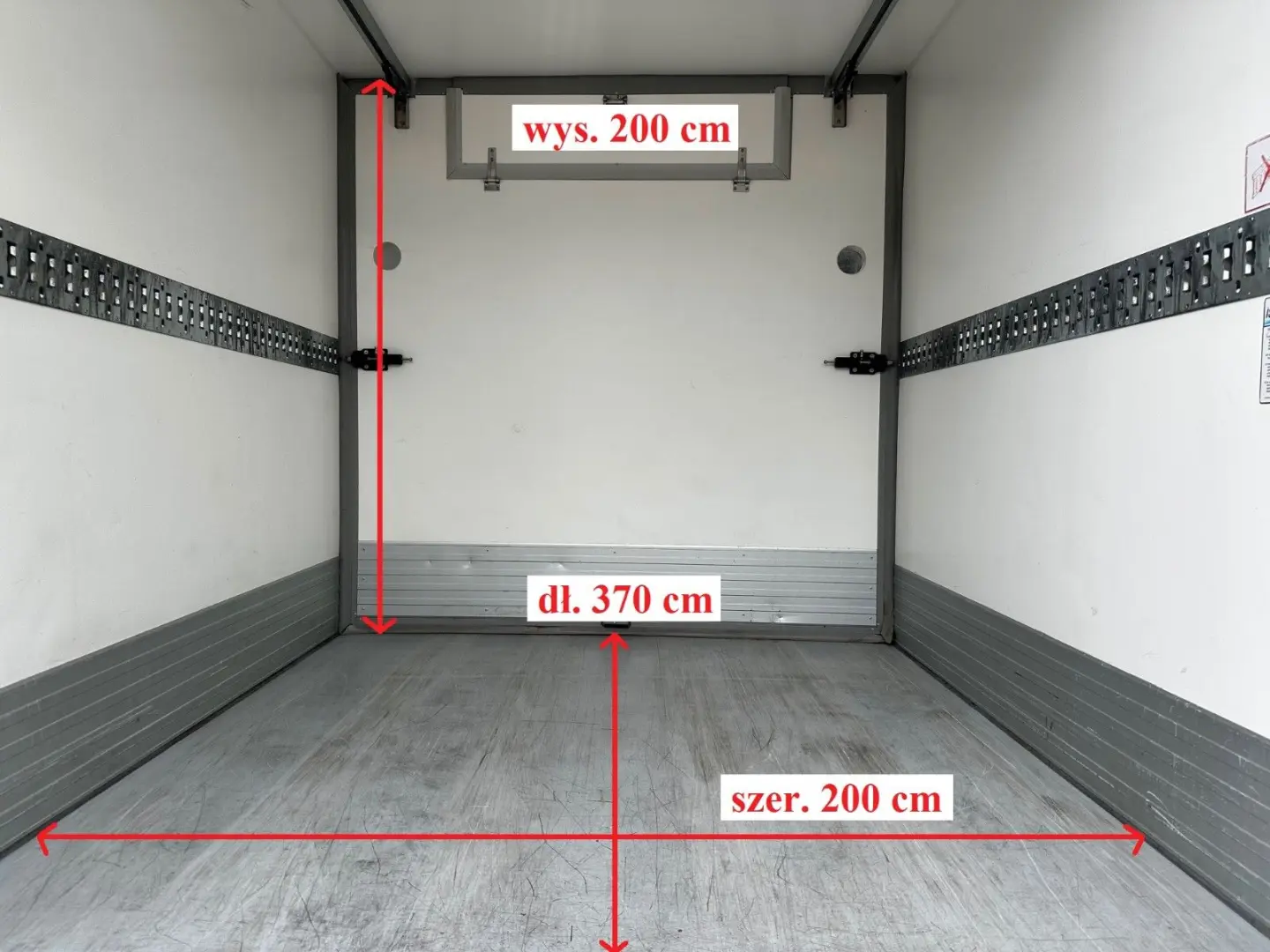TGE 3.180 KÜHLKOFFER 0C TEMPOMAT ZWILLINGSRÄDER