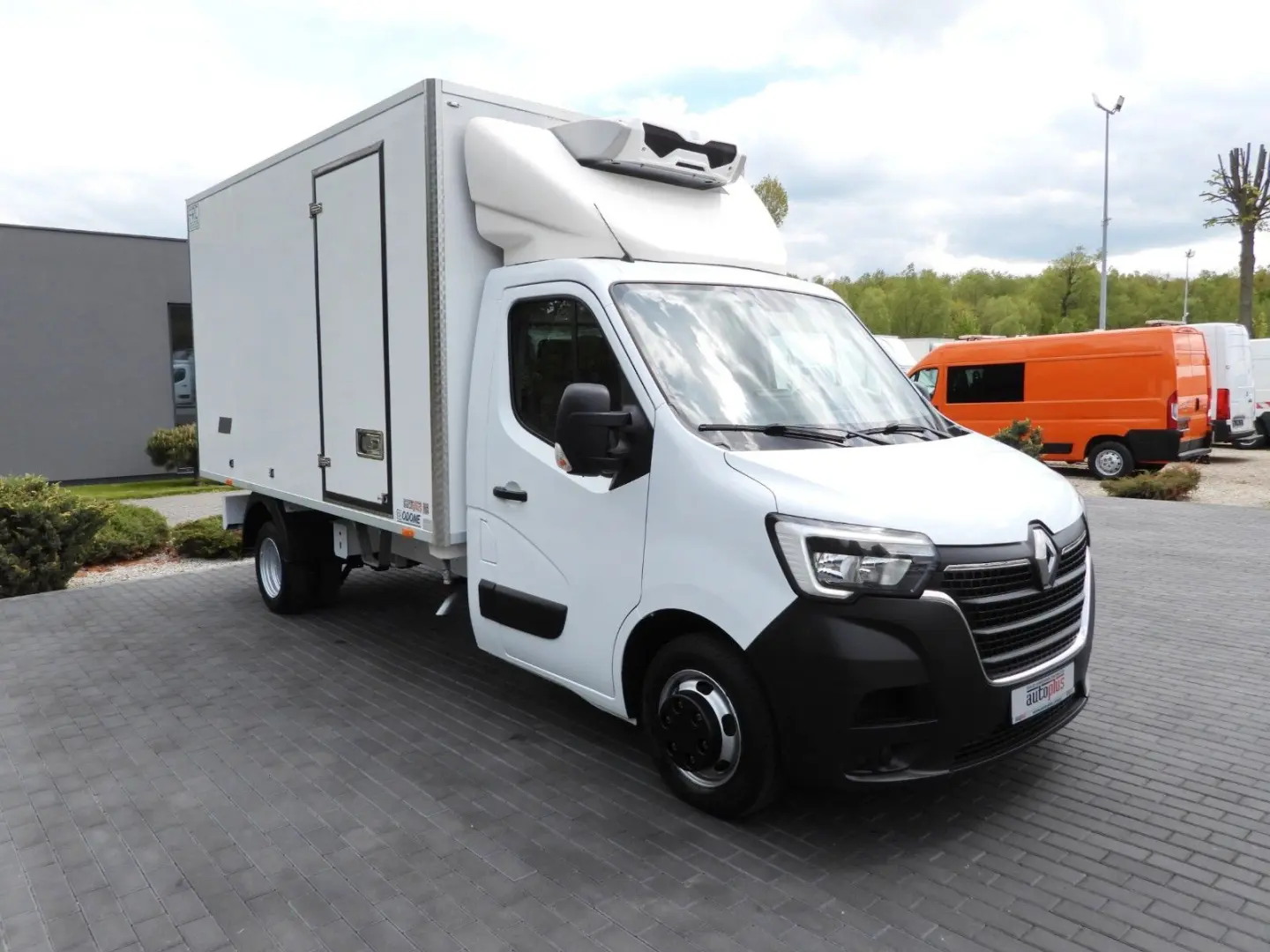 MASTER  KÜHLKOFFER -10*C TEMPOMAT LED LICHTER