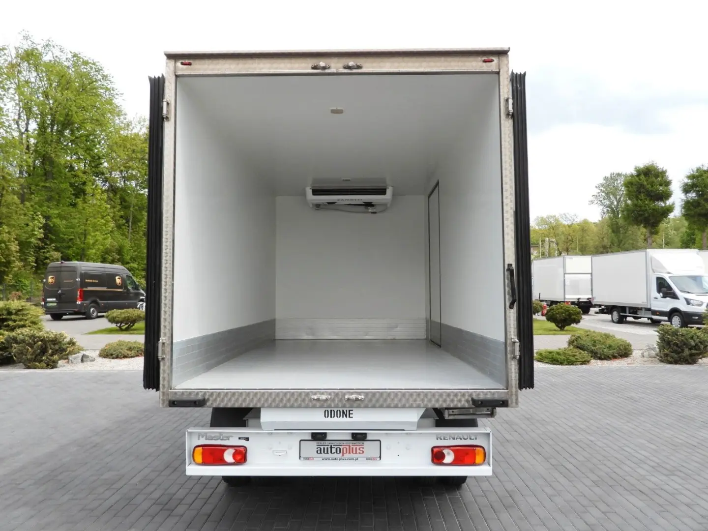 MASTER  KÜHLKOFFER -10*C TEMPOMAT LED LICHTER